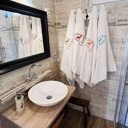 In - Balaton 51780 * Kőröshegy