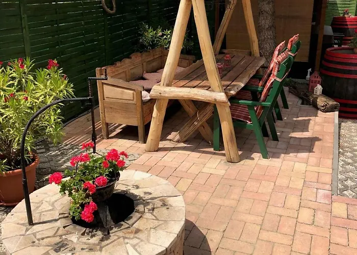 In - Balaton 51780 * Kőröshegy