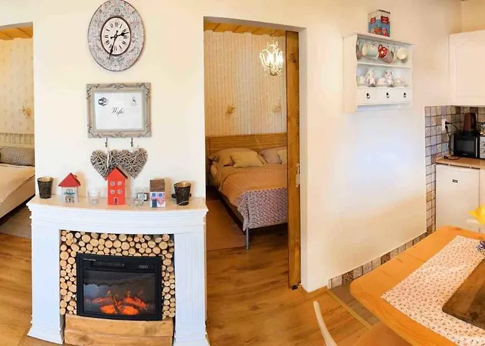 Feriehus In - Balaton 51780 *