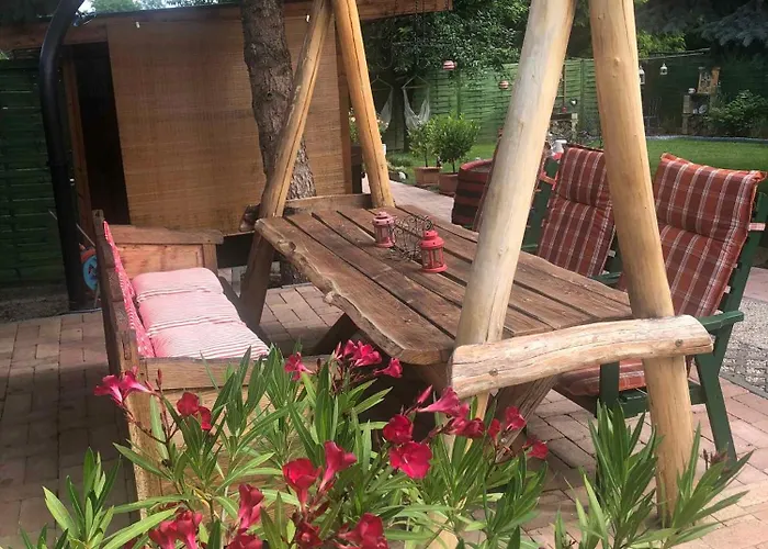 In - Balaton 51780 *